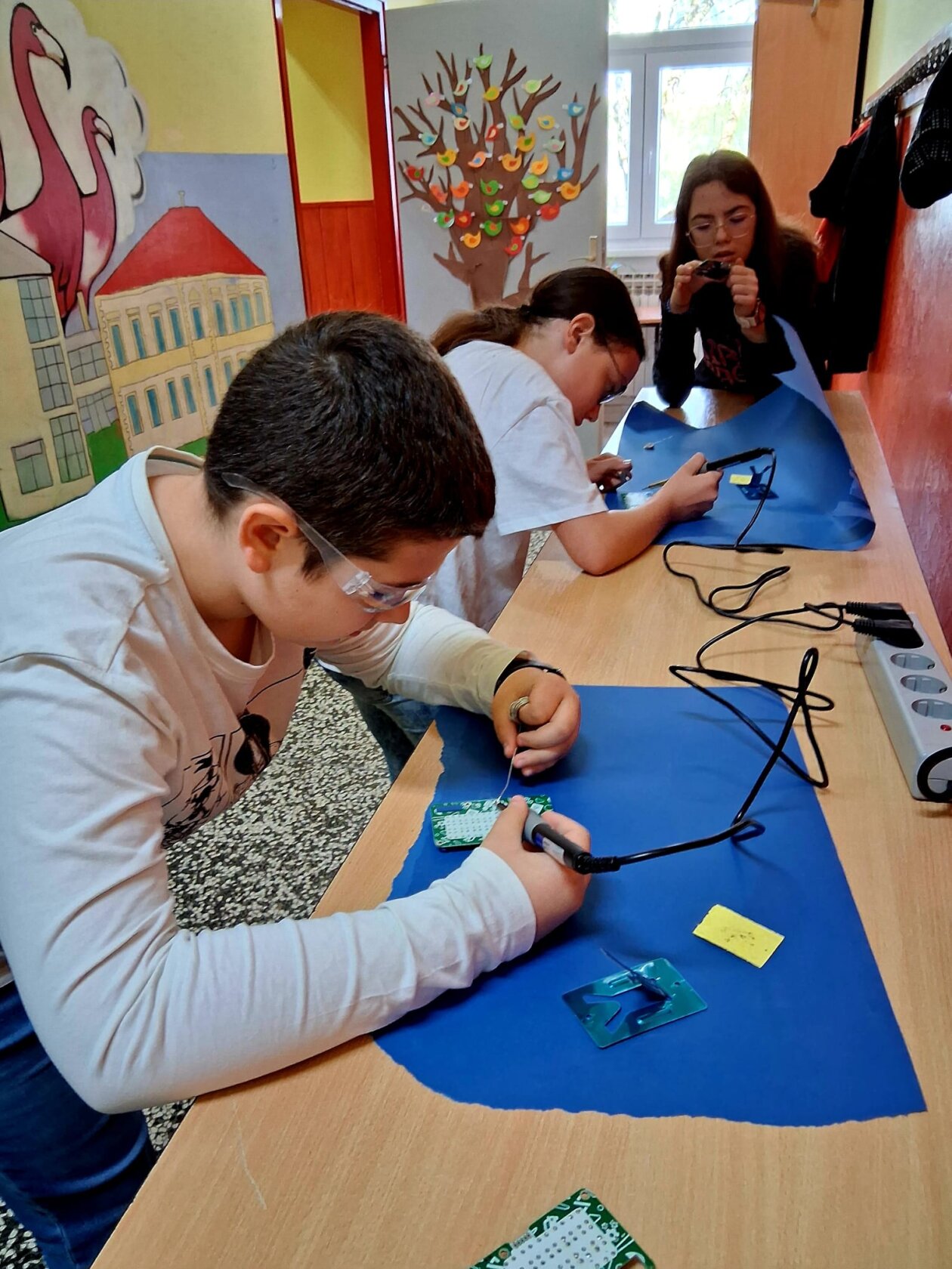 1000072740 1000072740