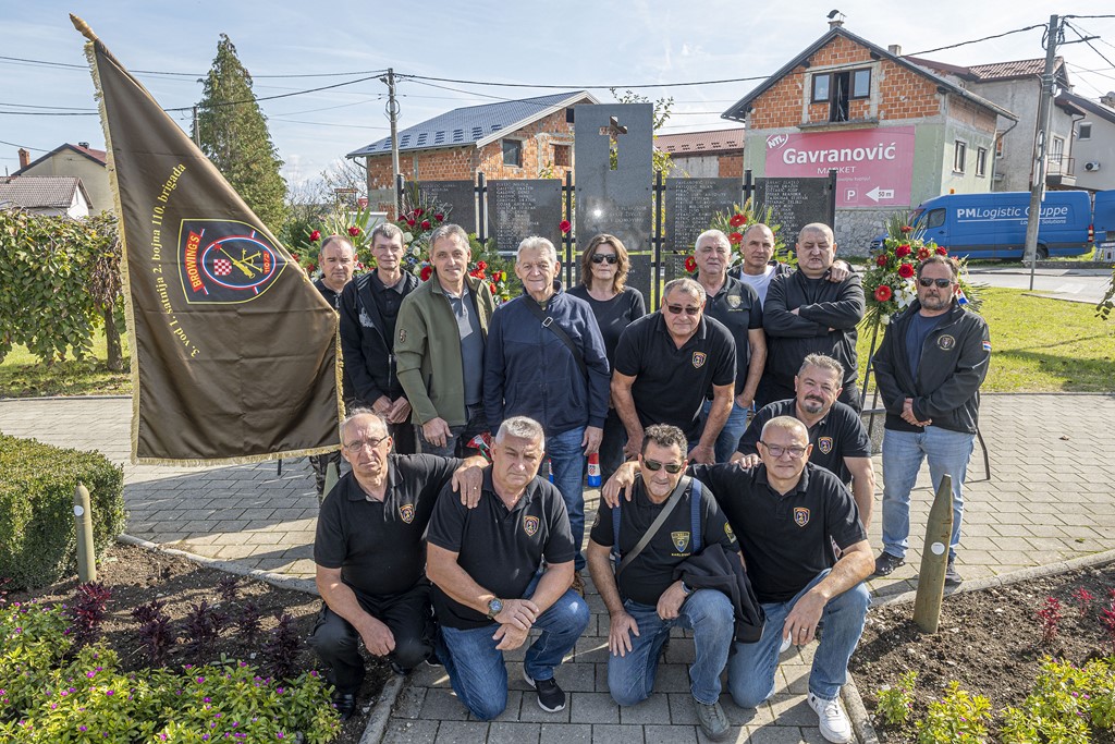 10251010 Okupljanje Browing voda (1)