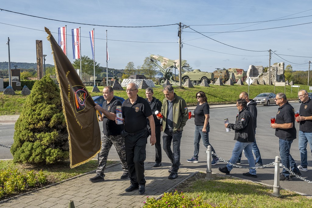 10251010 Okupljanje Browing voda (2)