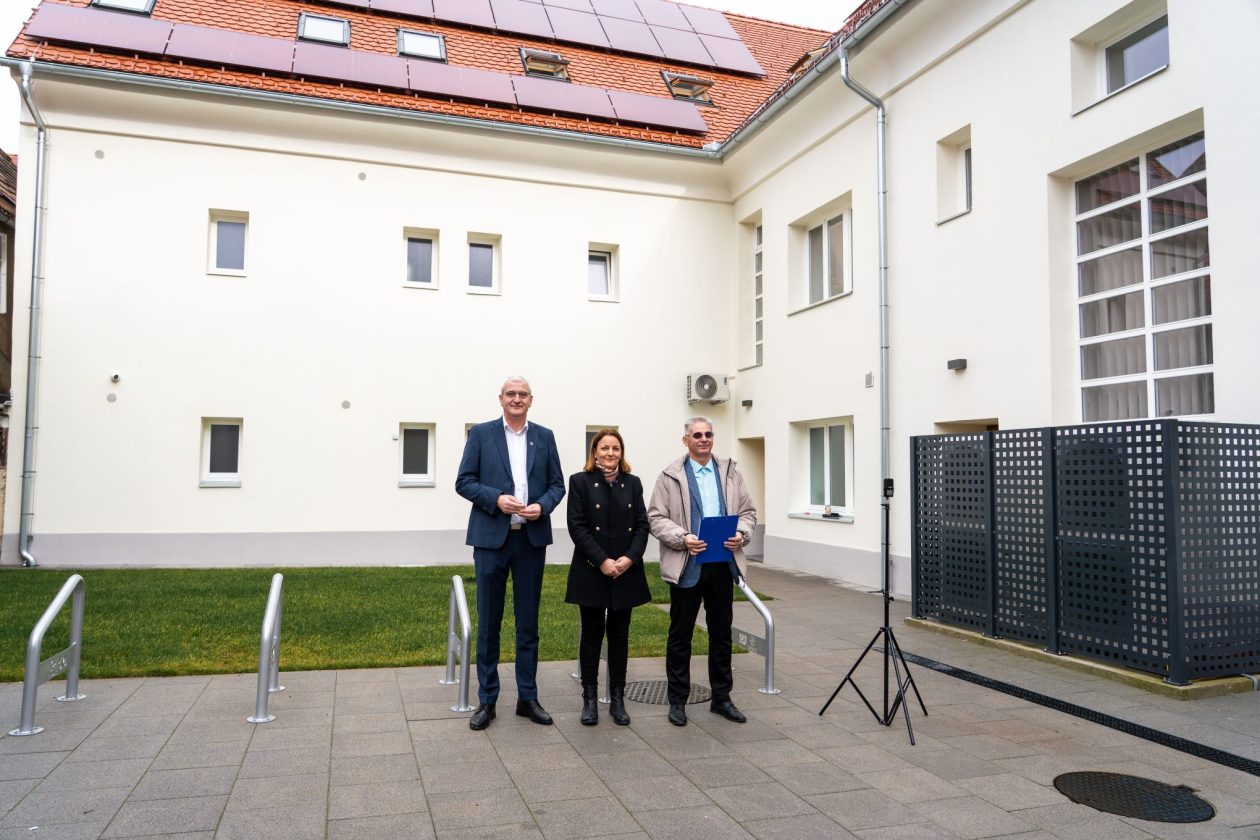 1202-f.granic-press-mala-zgrada-gradske-uprave-01