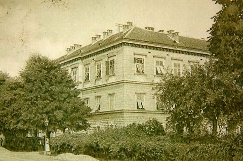 1e4c68d8ef2bdef6f8633a4d918b0bfa 1e4c68d8ef2bdef6f8633a4d918b0bfa