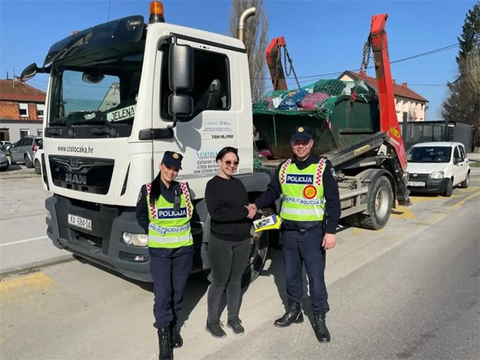 20250308 Međunarodni dan žena 05 (foto Policijska uprava karlovačka)