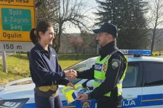 20250308 Međunarodni dan žena 07 (foto Policijska uprava karlovačka)