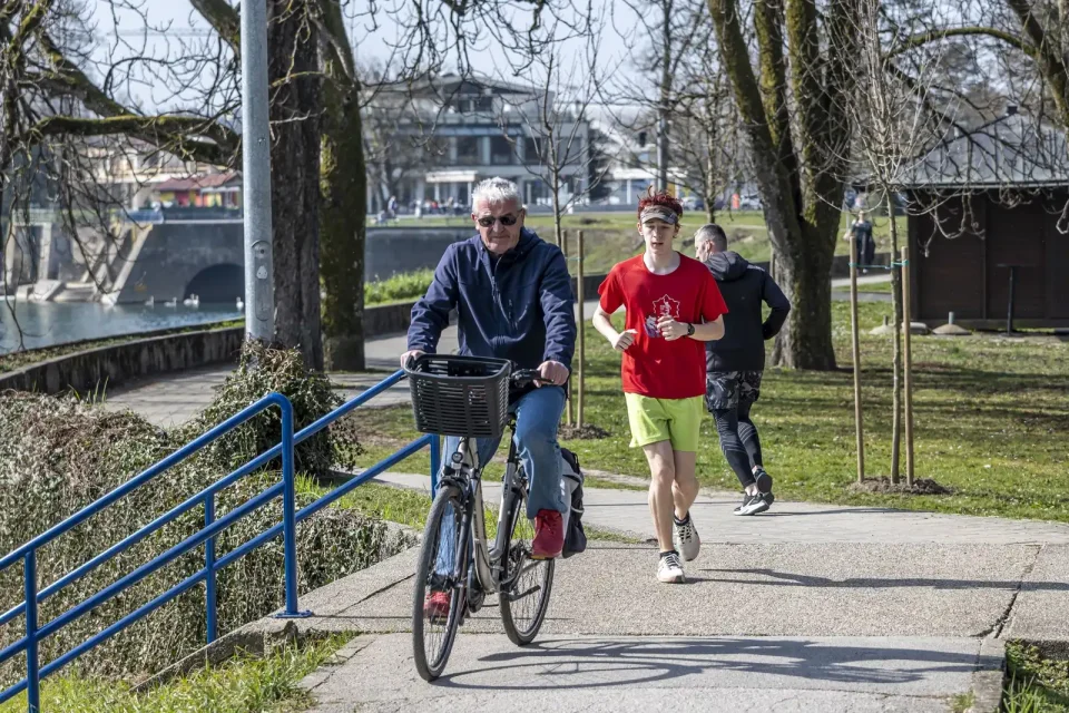 20250309 Karlovačkim ulicama (foto Igor Čepurkovski) 17 šetnica na Korani