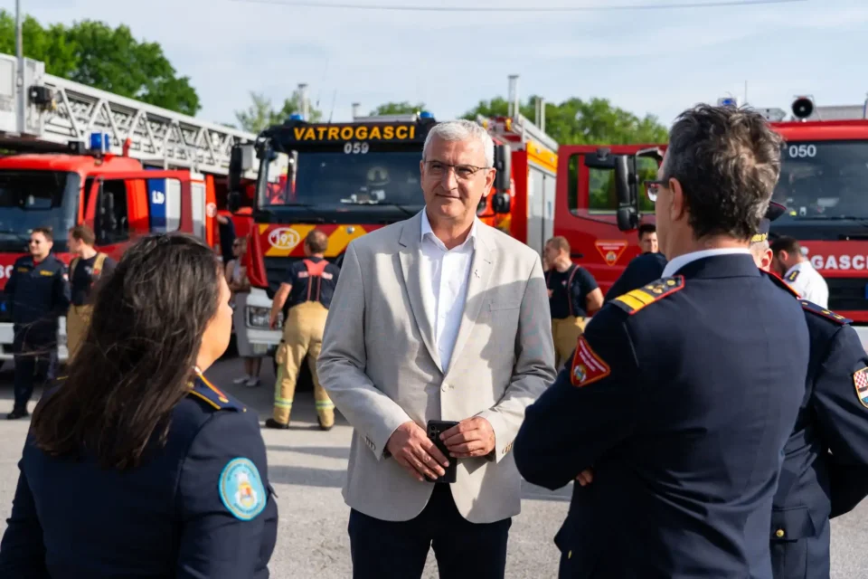 20250504 vatrogasci (foto Grad Karlovac) 08 Damir Mandić 20250504 vatrogasci (foto Grad Karlovac) 08 Damir Mandić