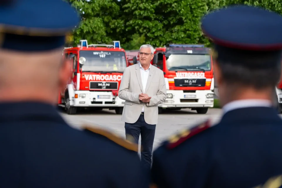 20250504 vatrogasci (foto Grad Karlovac) 15 Damir Mandić 20250504 vatrogasci (foto Grad Karlovac) 15 Damir Mandić