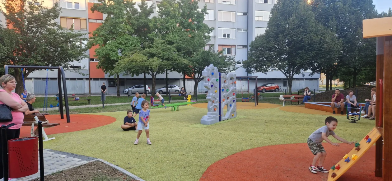 20250730 Sarajevska, Karlovac 01