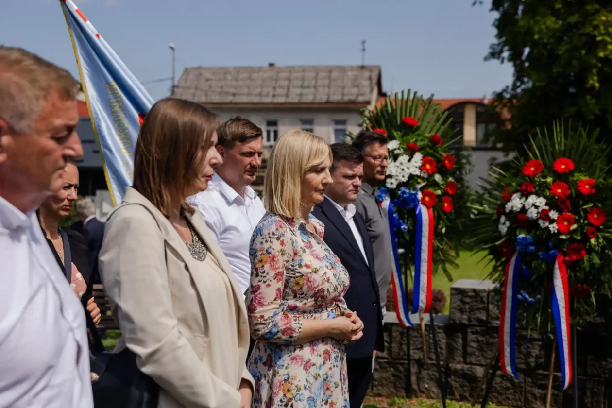 20250806 Slunj (foto Grad Slunj) 04 NN, Katarina Srakočić, Lidija Bošnjak, Marijo Perčić, Mihovil Bićanić i Nebojša Andrić
