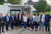 20250917 Bosiljevo 28 Bernardo Pahor, Tomislav Grguraš, Željko Brletić, V. Hajsan-Dolinar, Igor Župan, Irena Hrstić, Anita Barešić, Martina Furdek Hajdin, Snježana Skukan, Janja Furač, Dino Šumar, Ivan Barešić 20250917 Bosiljevo 28 Bernardo Pahor, Tomislav Grguraš, Željko Brletić, V. Hajsan-Dolinar, Igor Župan, Irena Hrstić, Anita Barešić, Martina Furdek Hajdin, Snježana Skukan, Janja Furač, Dino Šumar, Ivan Barešić