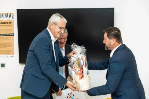 20250927 Damir Mandić, NN i Martin Heyndrich 01 (foto Grad Karlovac)