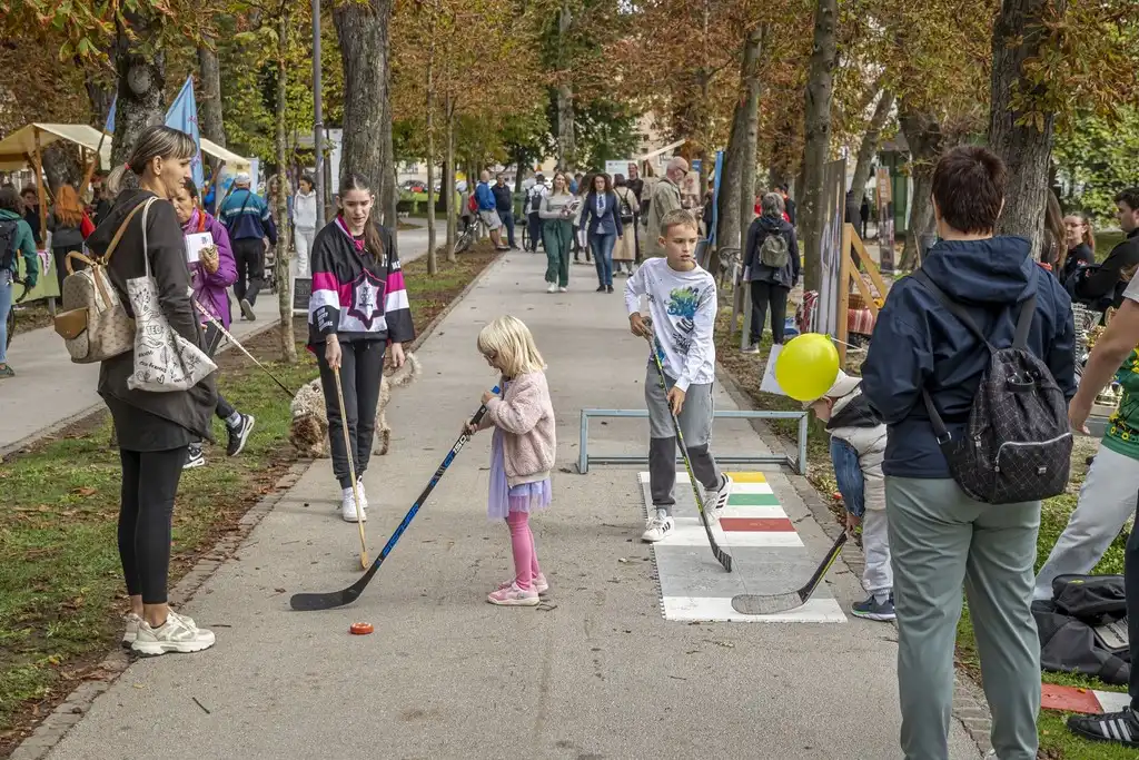 20250927 Sajam udruga Karlovac (foto Igor Čepurkovski) 03