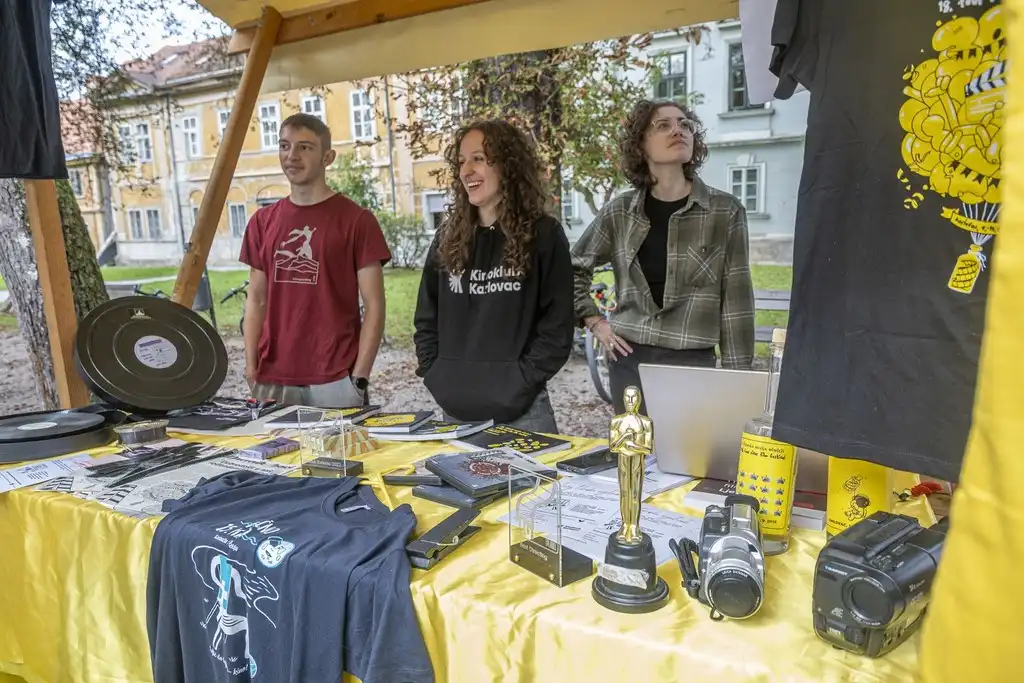 20250927 Sajam udruga Karlovac (foto Igor Čepurkovski) 34 Kinoklub Karlovac