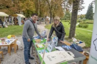 20250927 Sajam udruga Karlovac (foto Igor Čepurkovski) 40 Ranko Gaćeša i Daliborka Jurković