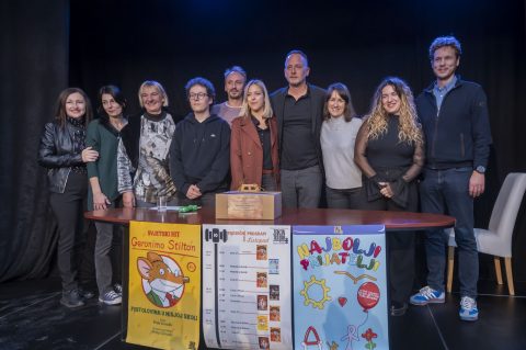 20251006 zakon teatar otvorenje malog kazališta u knjižnici za mlade (21)