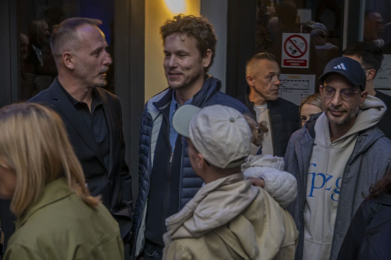 20251006 zakon teatar otvorenje malog kazališta u knjižnici za mlade (3)