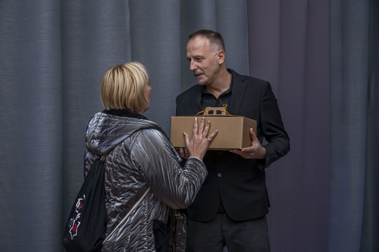 20251006 zakon teatar otvorenje malog kazališta u knjižnici za mlade (32)