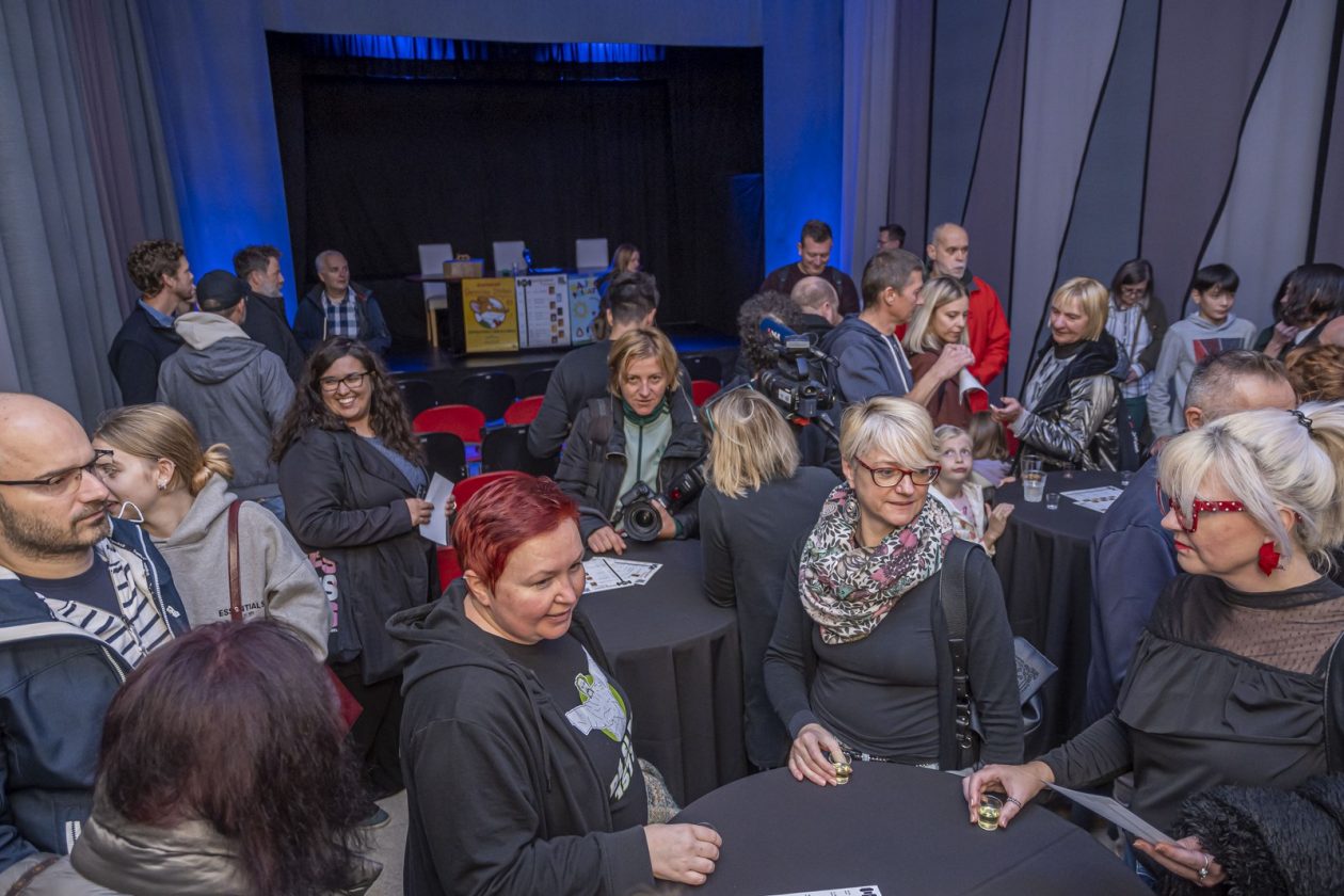 20251006 zakon teatar otvorenje malog kazališta u knjižnici za mlade (5)