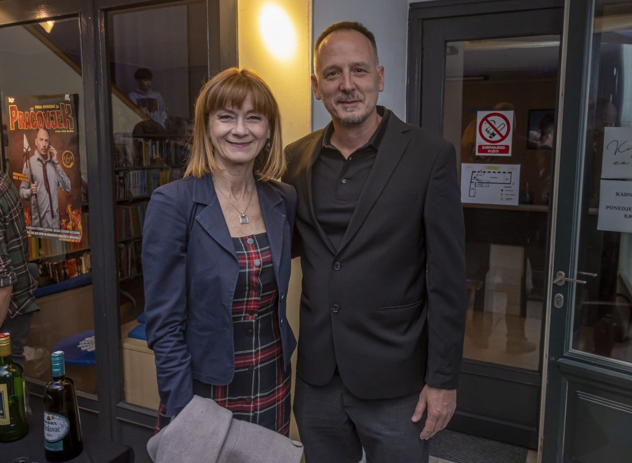 20251006 zakon teatar otvorenje malog kazališta u knjižnici za mlade (8)