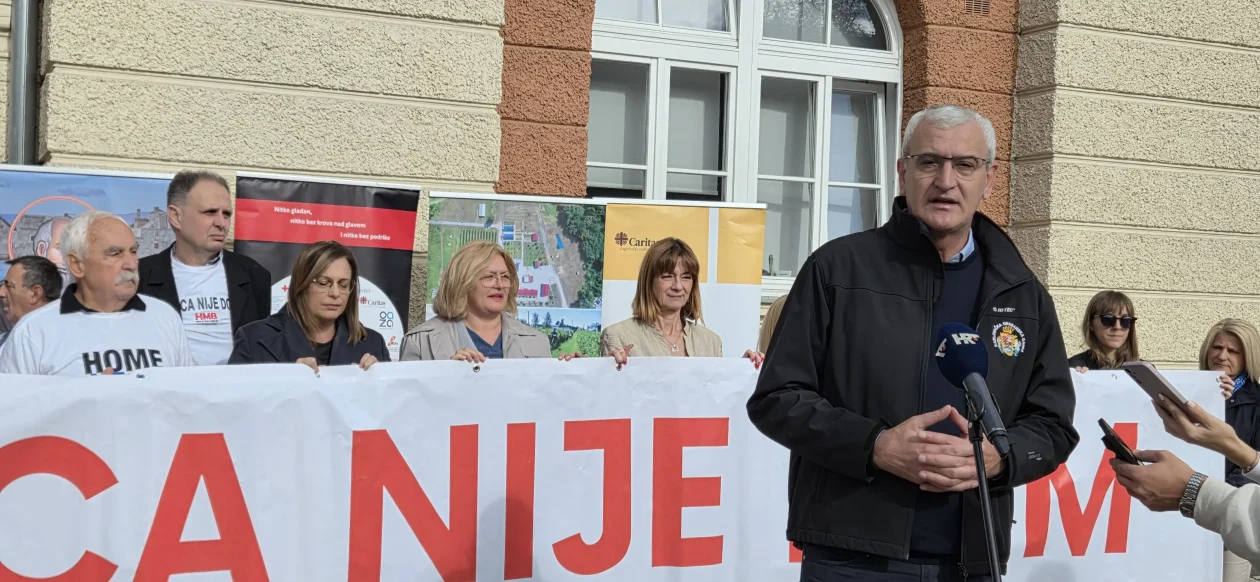 20251007 Hrvatska mreža za beskućnike 20 Damir Mandić 20251007 Hrvatska mreža za beskućnike 20 Damir Mandić