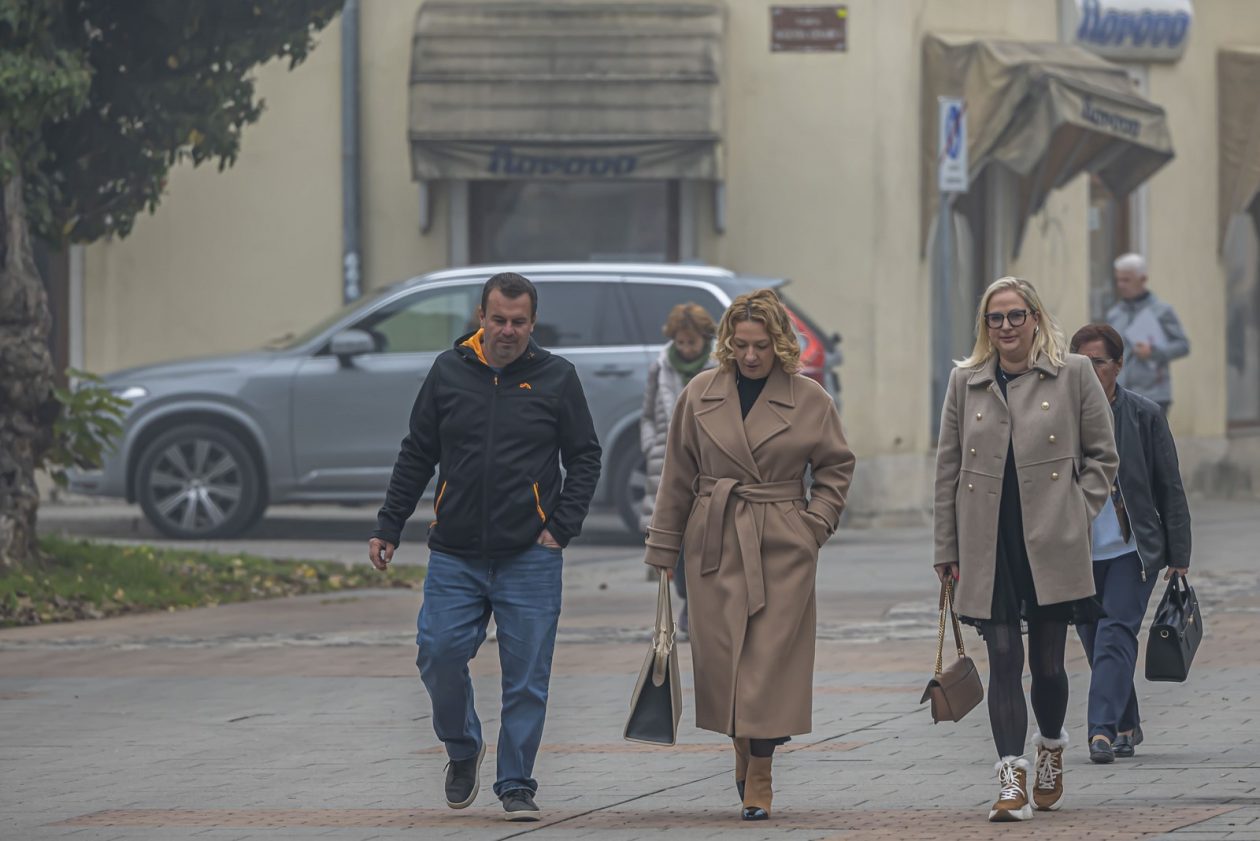 20251007karlovačkim ulicama (19) 20251007karlovačkim ulicama (19)