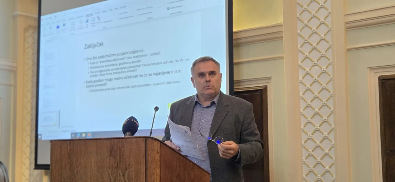 20251009 Gradsko vijeće Karlovac 18 Miroslav Vukovojac 20251009 Gradsko vijeće Karlovac 18 Miroslav Vukovojac