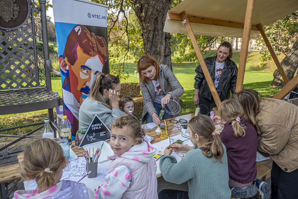 20251010 Kestenijada u Radićevoj ulici (19)