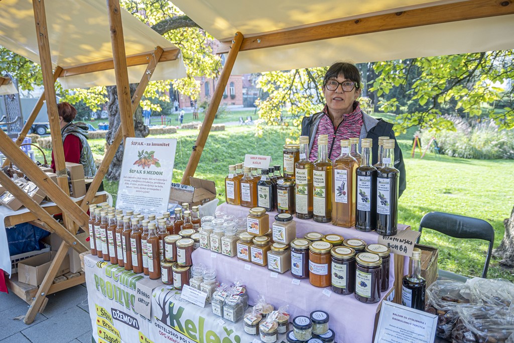 20251010 Kestenijada u Radićevoj ulici (23)