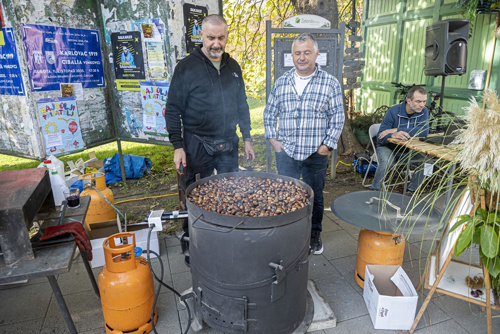 20251010 Kestenijada u Radićevoj ulici (27)
