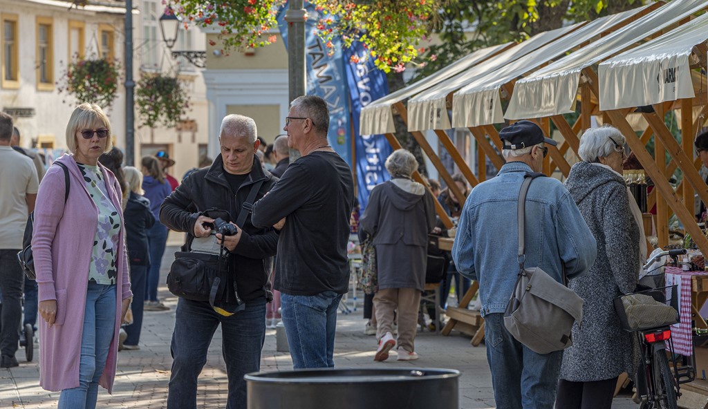 20251010 Kestenijada u Radićevoj ulici (4)
