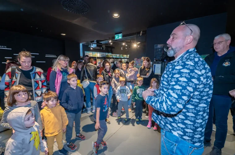 20251019 Slatkovodni akvarij Aquatika (foto Grad Karlovac) 01 Domagoj Jakopović – Ribafiš i Damir Mandić