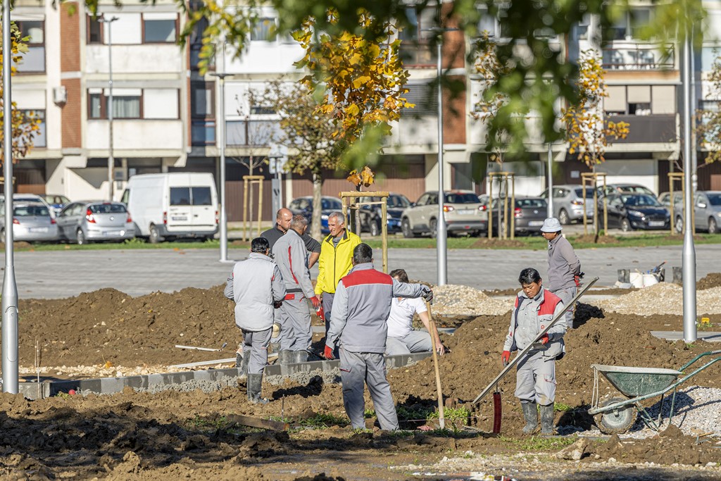 20251024 karlovačkim ulicama (33) 20251024 karlovačkim ulicama (33)