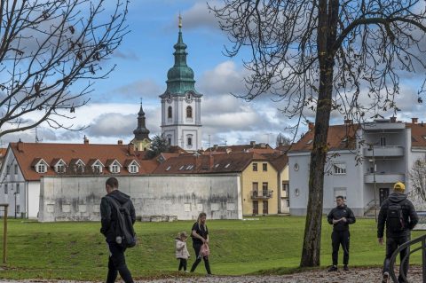 20251027 Karlovačkim ulicama (37) 20251027 Karlovačkim ulicama (37)