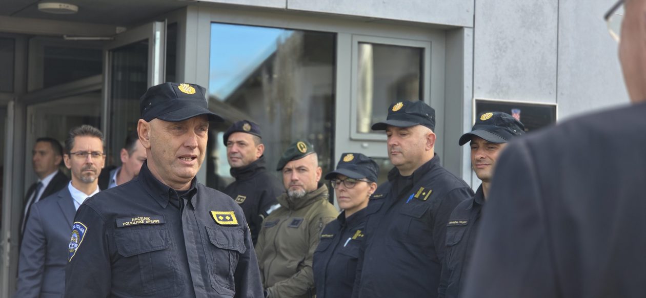 20251103 Cetingrad 06 Darko Car