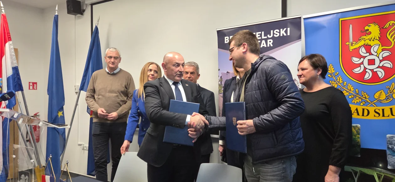 20251114 Rastoke 22 Tomi Medved i Mario Biljan