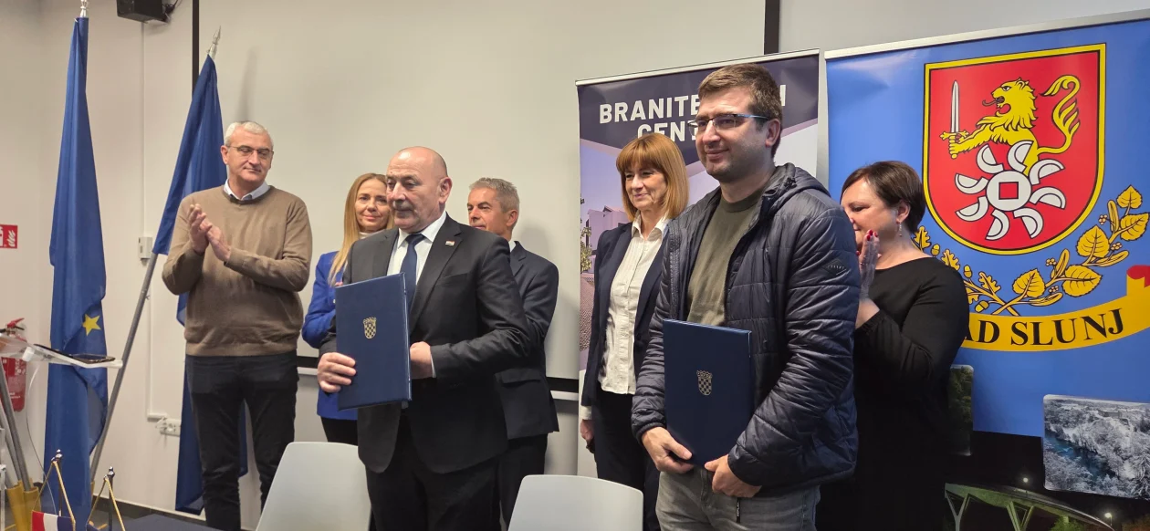 20251114 Rastoke 28 Tomo Medved i Mario Biljan