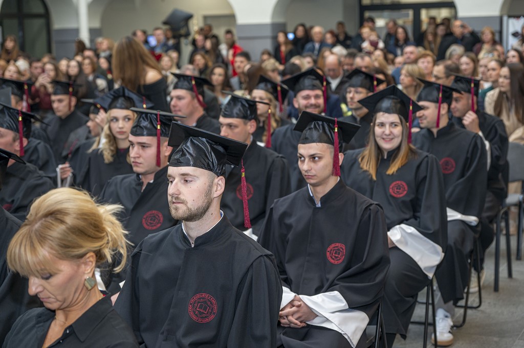 20251114 promocija studenata veleučilišta u Karlovcu (1)