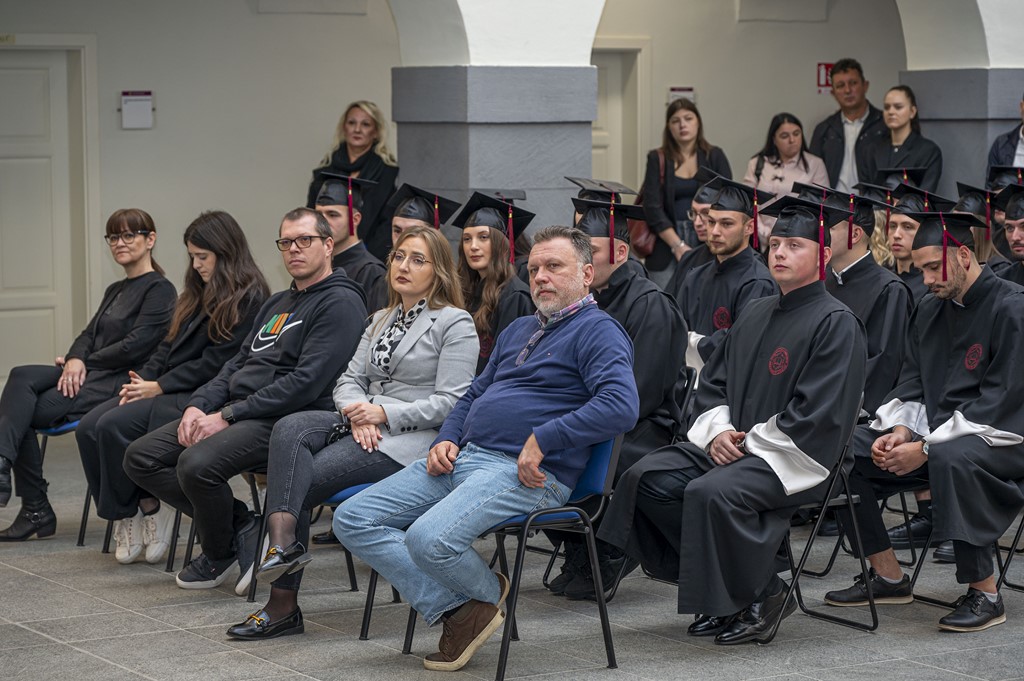 20251114 promocija studenata veleučilišta u Karlovcu (12)