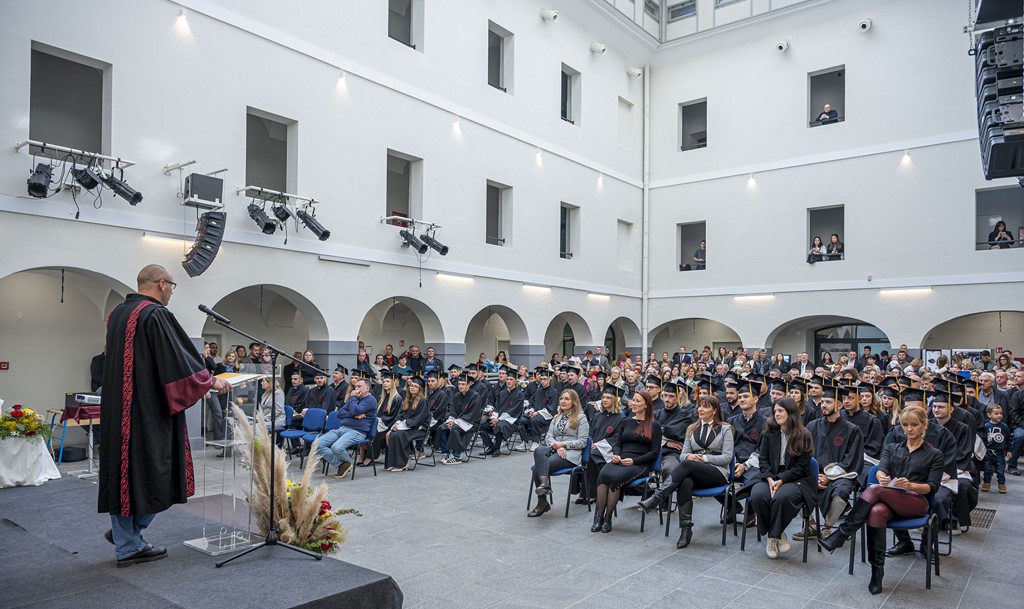 20251114 promocija studenata veleučilišta u Karlovcu (35)