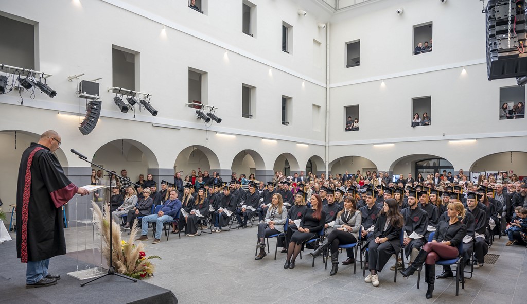 20251114 promocija studenata veleučilišta u Karlovcu (43)