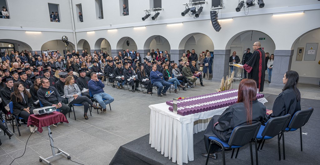 20251114 promocija studenata veleučilišta u Karlovcu (6)