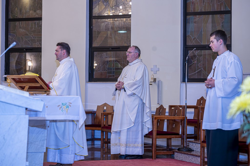 20251117 paljenje svijeća i misa za Vukovar (19)