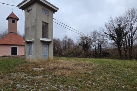 20251119 Zagorje 08 trafostanica i crkva Vasilija Ostroškog
