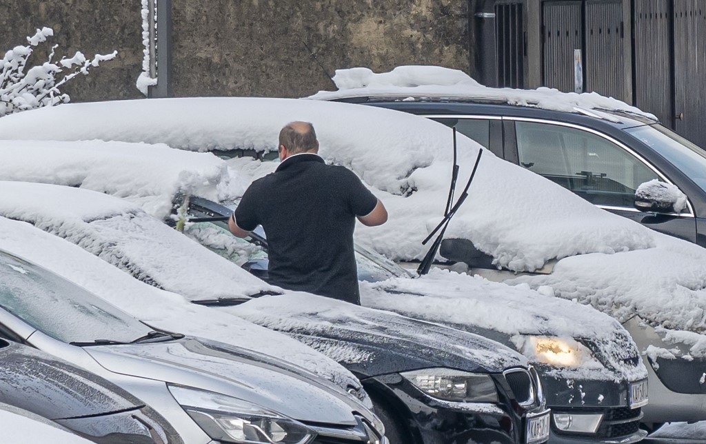 20251123 karlovačkim ulicama snijeg (17) 20251123 karlovačkim ulicama snijeg (17)