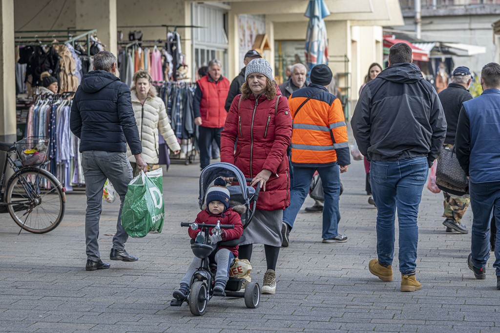 20251128 Karlovačkim ulicama (33)