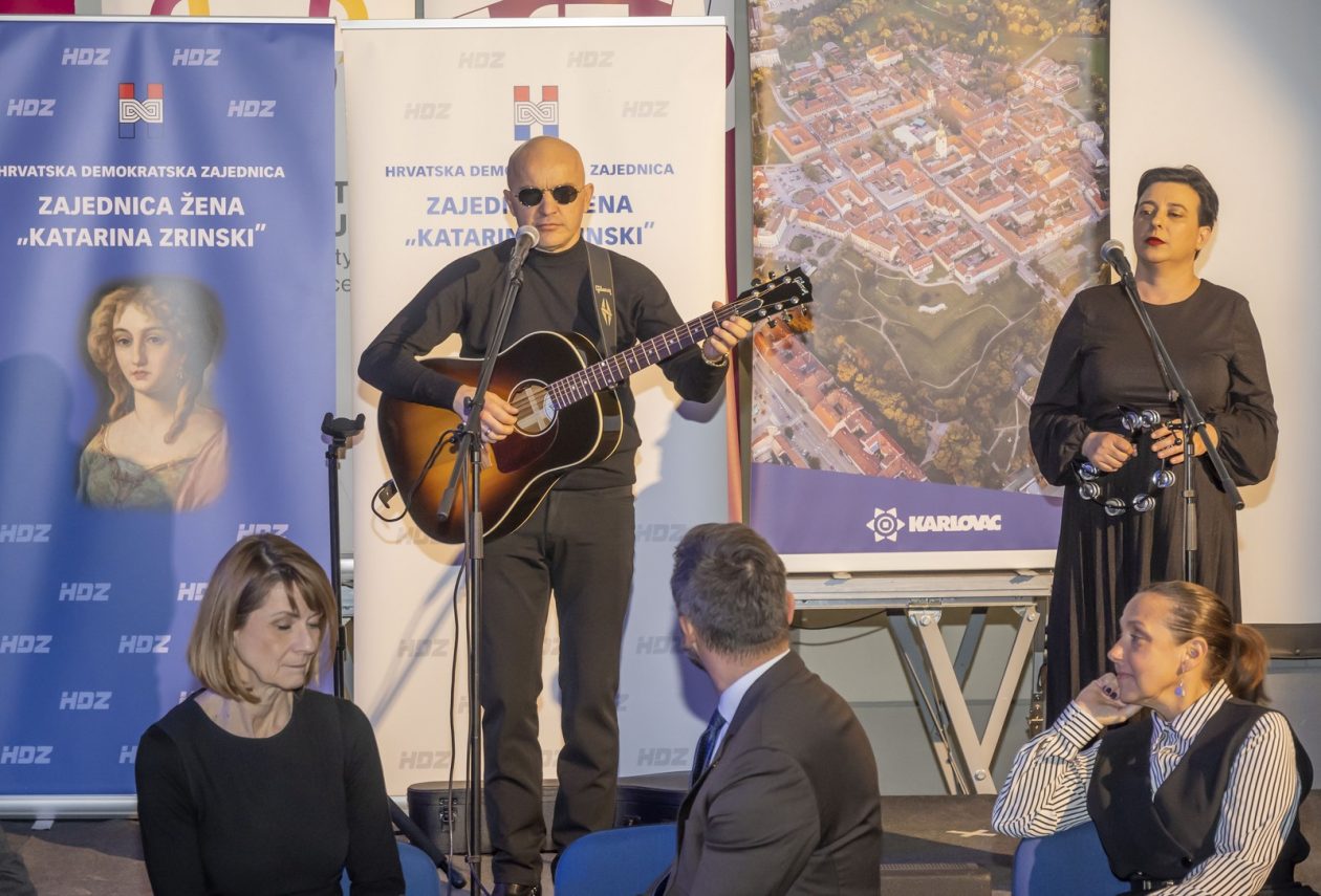 20251201 Veleučilište u Karlovcu (foto Igor Čepurkovski) 01 Mirsad Bećirović i Romija Radočaj Naglić