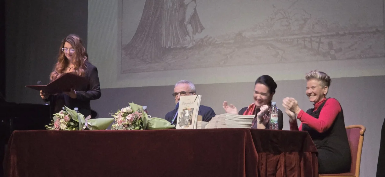 20251202 Gradsko kazalište Zorin dom 05 Dora Gornik, Ognjen Kraus, Tamara Jurkić Sviben i Tena Korkut