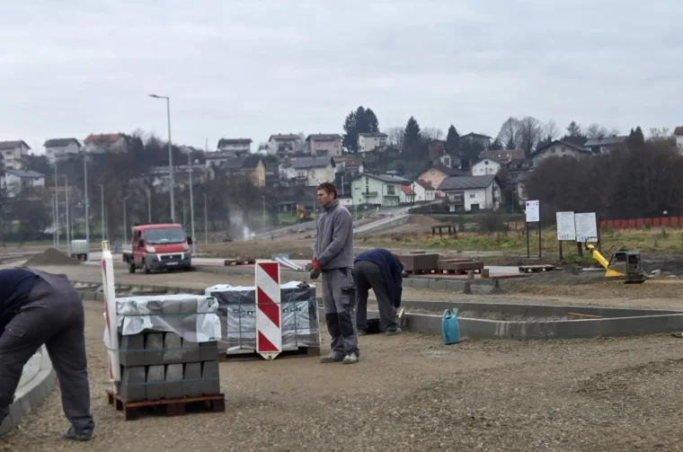 20251205 Vodovod i kanalizacija 05 vojarna Luščić