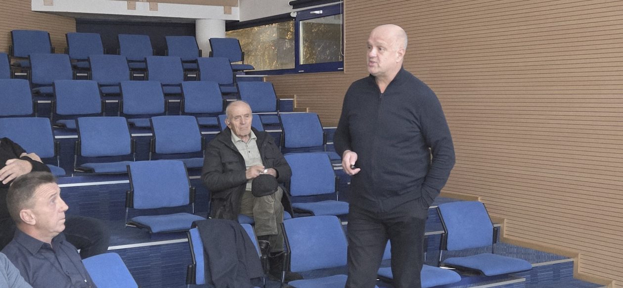 20251212 Dani meda Karlovac 04 Dražen Kocet 20251212 Dani meda Karlovac 04 Dražen Kocet