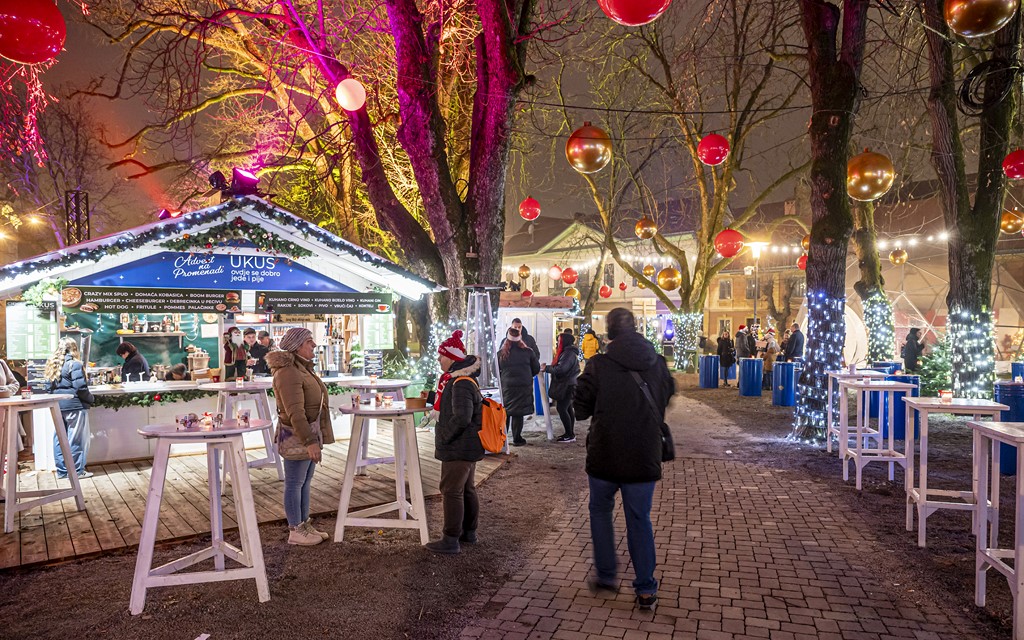 20251216 Advent u Karlovcu (13)