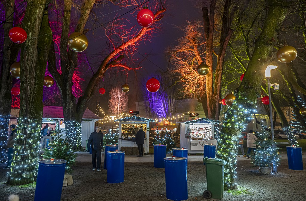 20251216 Advent u Karlovcu (30)